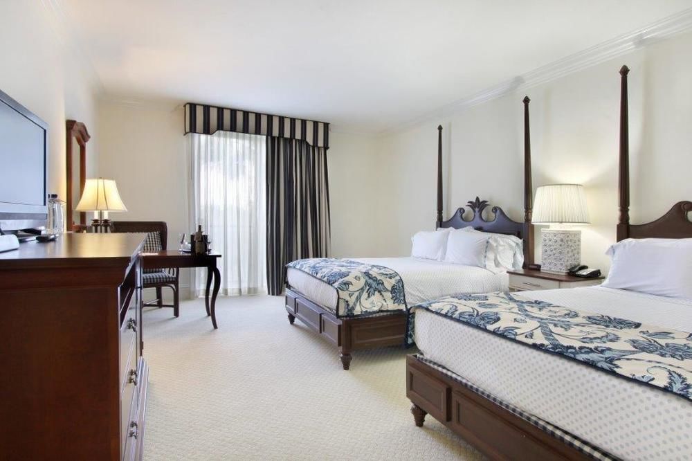 Inn At Pelican Bay Pine Ridge Екстериор снимка